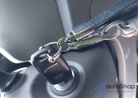 2012 Kia Sportage Lx z USA, uszkodzony, nr VIN KNDPBCA25C7213922